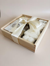 60th Milestone Birthday Gift Box Idea for Sister Personalized Milestone 60th Birthday Pamper Custom Gift Basket for Grandma Gigi Giftset