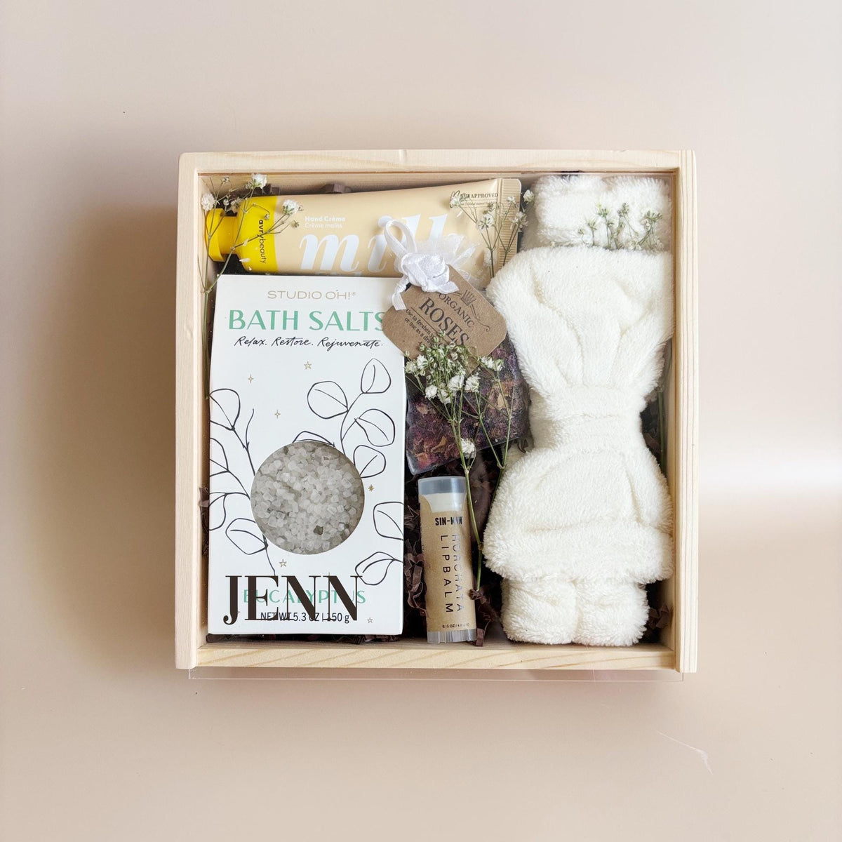 60th Milestone Birthday Gift Box Idea for Sister Personalized Milestone 60th Birthday Pamper Custom Gift Basket for Grandma Gigi Giftset