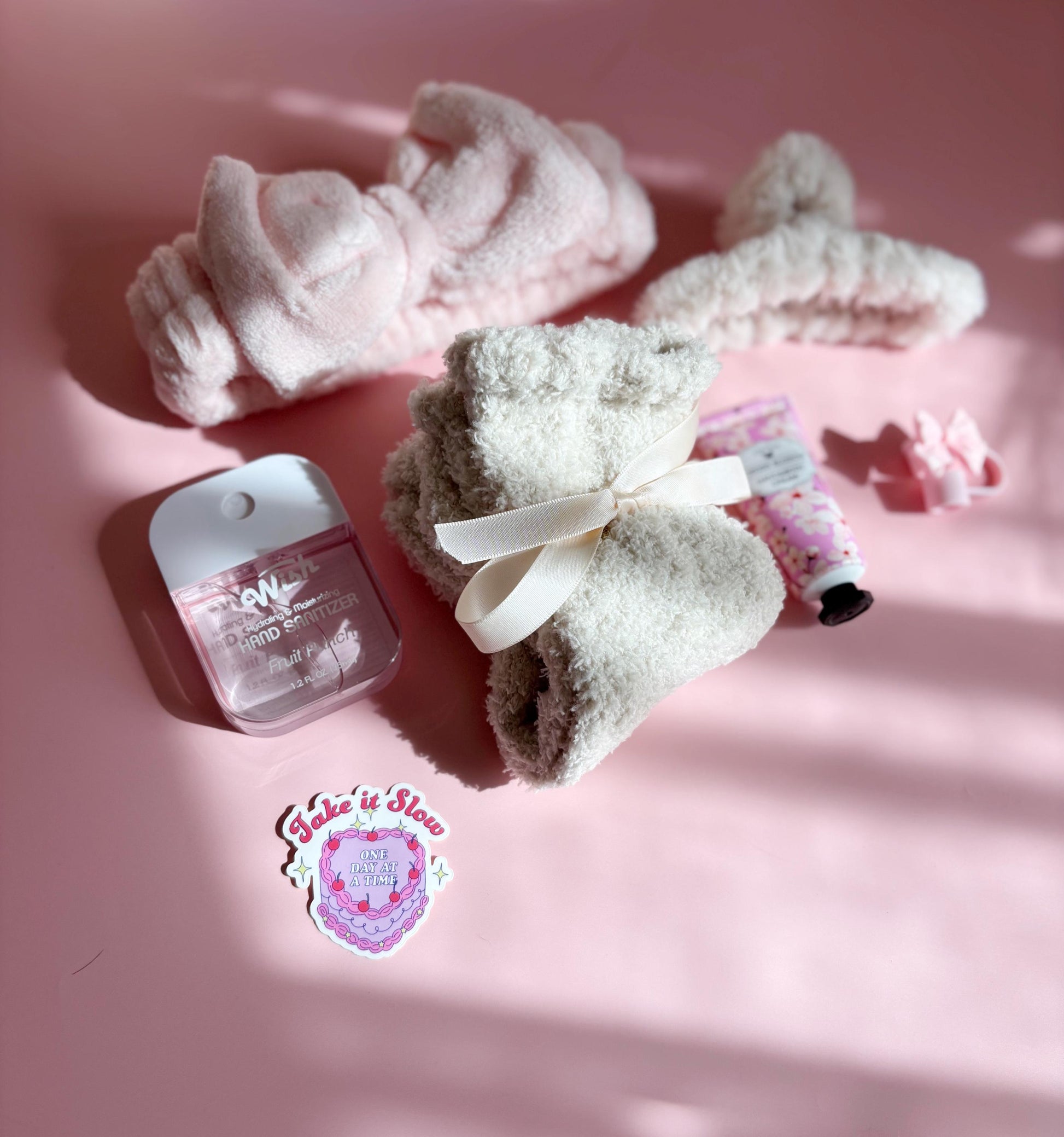 Preppy Girl Birthday Party Supplies Decoration Preppy 10 Year Old Guest Party Favor Goody Bag Filler Pre Teen Party Game Prize for Birthday