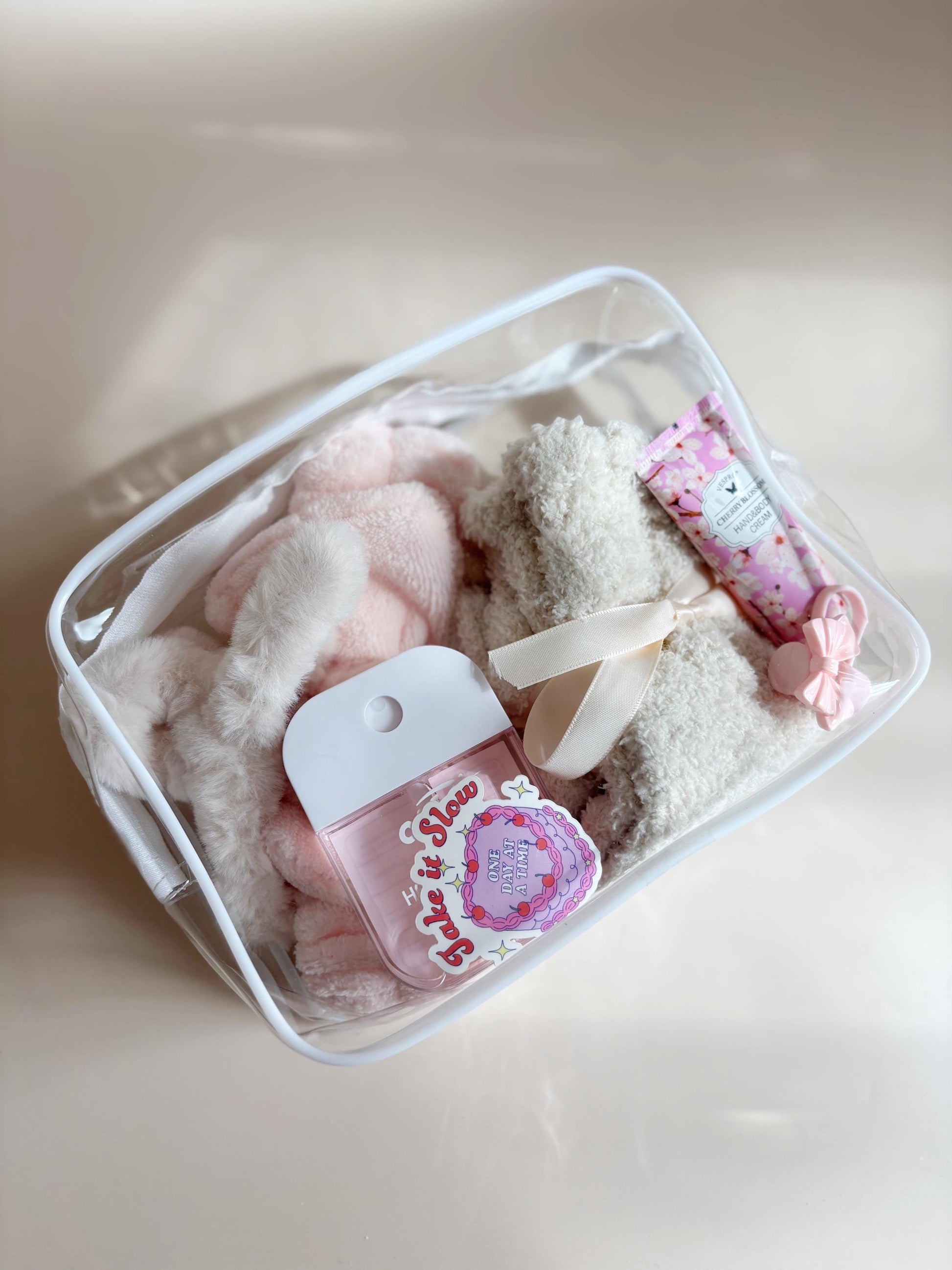 Preppy Girl Birthday Party Supplies Decoration Preppy 10 Year Old Guest Party Favor Goody Bag Filler Pre Teen Party Game Prize for Birthday