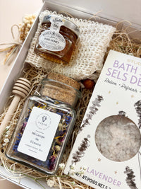 Personalized Giftset for Hostess Gift Basket Giftbox for Party Planner Thank You Gift for Entertaining Host Gift for the Holiday Hostess