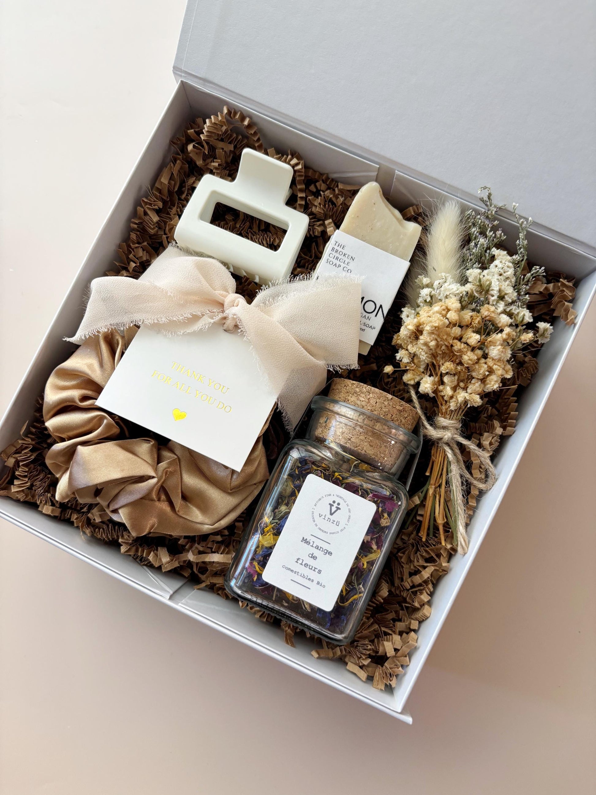 Hostess Gift Box for Women Thank You Present Housewarming Basket Birthday Holiday Party Favor Ready to Gift Appreciation Gift Idea for Her