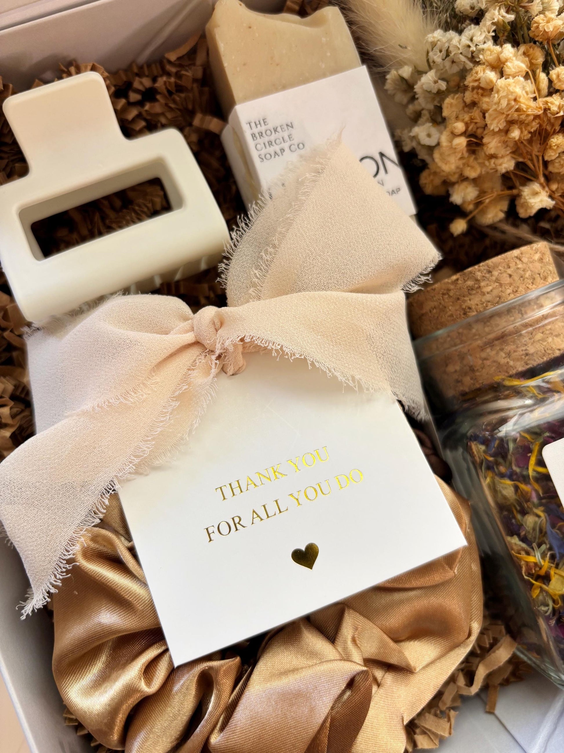 Hostess Gift Box for Women Thank You Present Housewarming Basket Birthday Holiday Party Favor Ready to Gift Appreciation Gift Idea for Her