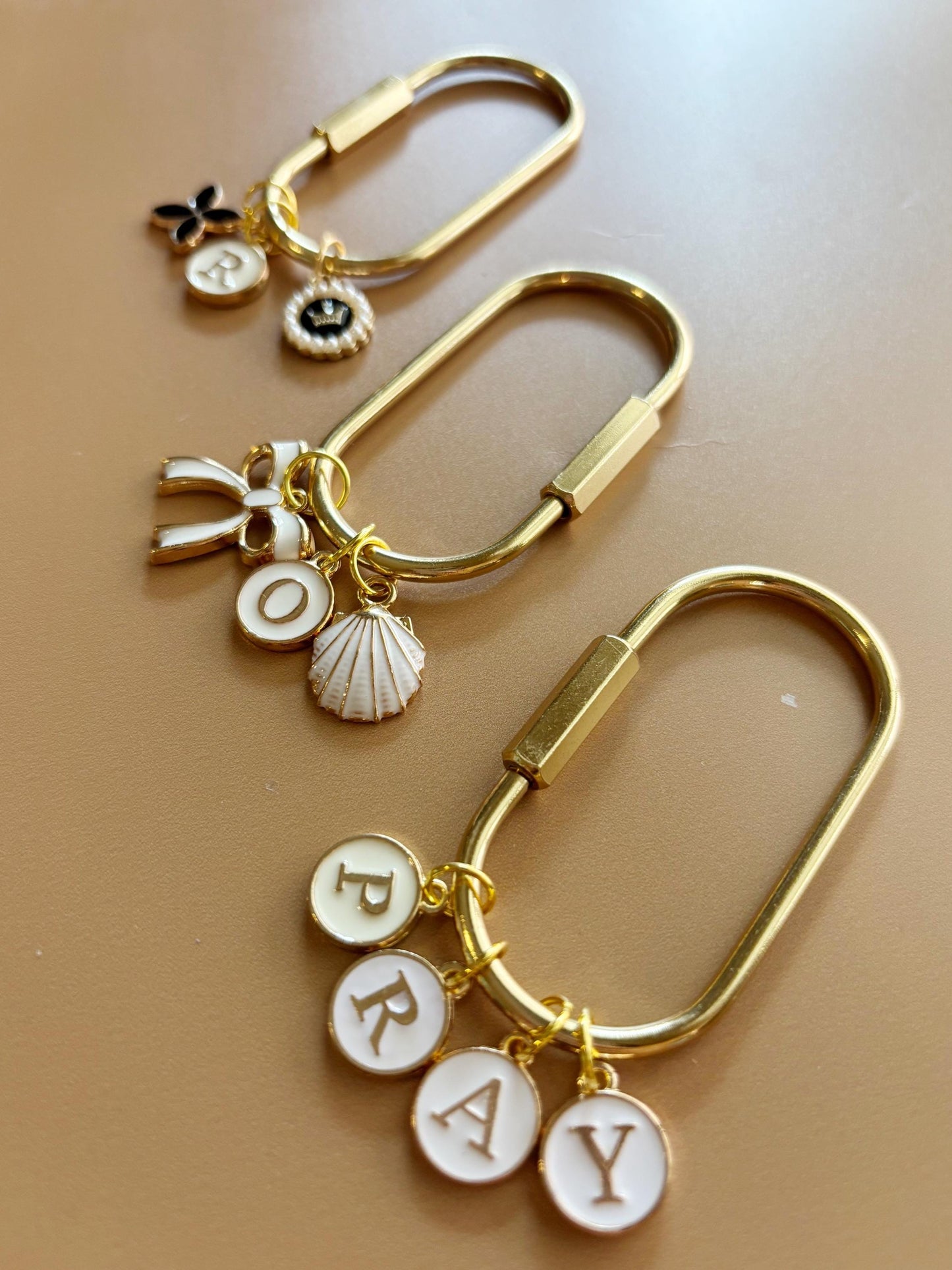 Trendy Purse Keychain Charm Cute Bag Accessory Aesthetic Keyring Gift for Her Y2K Fashion Bag Charm Stylish Faith Handbag Key Accessory