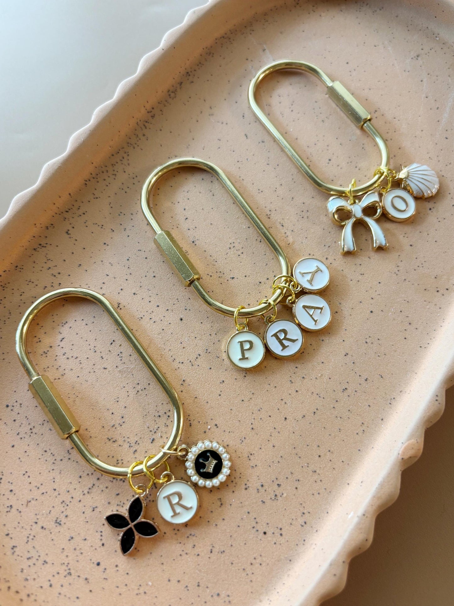 Trendy Purse Keychain Charm Cute Bag Accessory Aesthetic Keyring Gift for Her Y2K Fashion Bag Charm Stylish Faith Handbag Key Accessory
