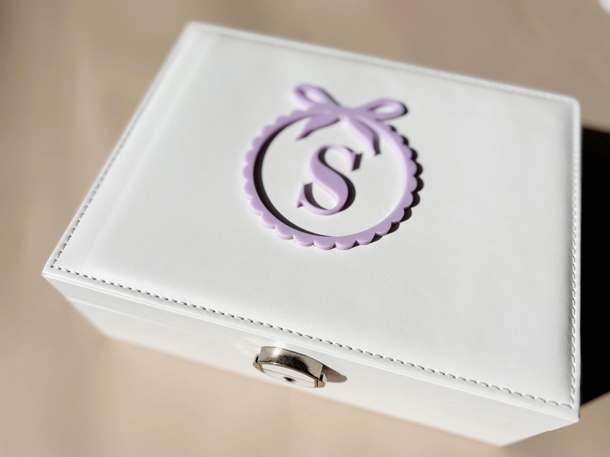 Personalized Jewelry Box Storage Organizer Keepsake Jewelry Giftbox for Women Jewelry Ring Holder Custom Earring Stud Organizer for Necklace