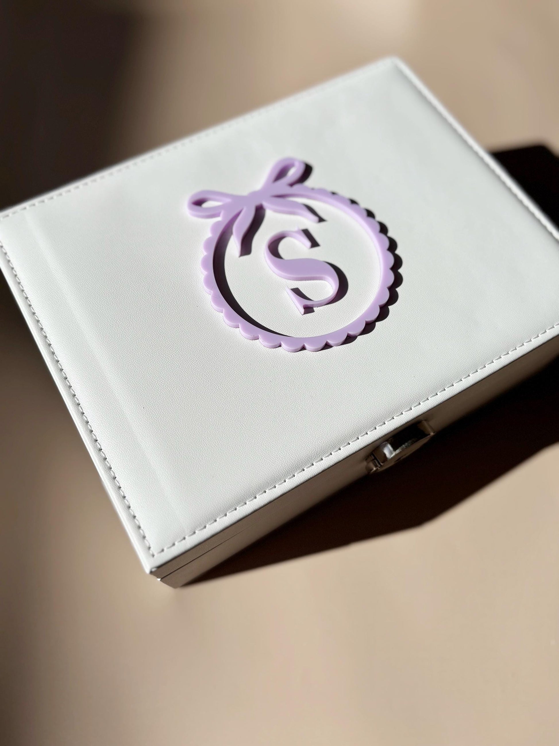 Personalized Jewelry Box Storage Organizer Keepsake Jewelry Giftbox for Women Jewelry Ring Holder Custom Earring Stud Organizer for Necklace