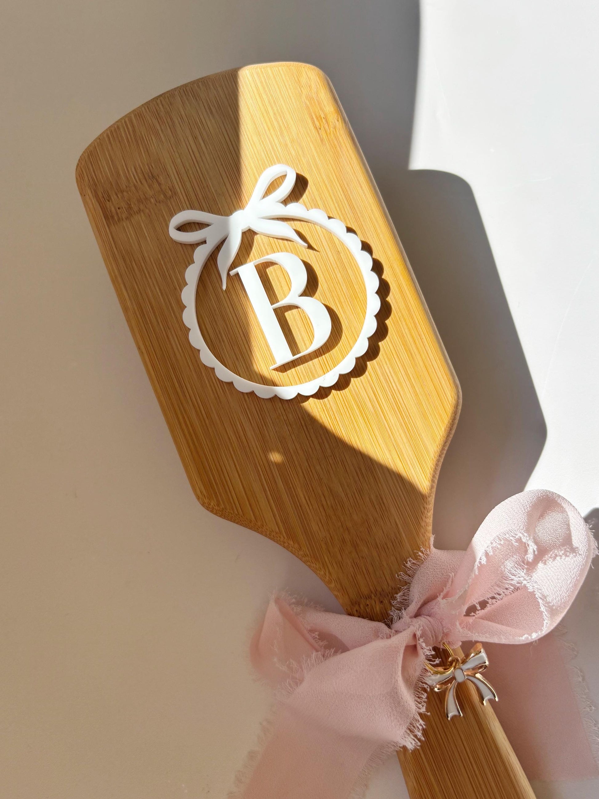 Personalized Wooden Name Paddle Hairbrush for Bridal Gift Custom Bow Vanity Brush Gift for Teen Daughter Birthday Gift for Sweet 16 Birthday