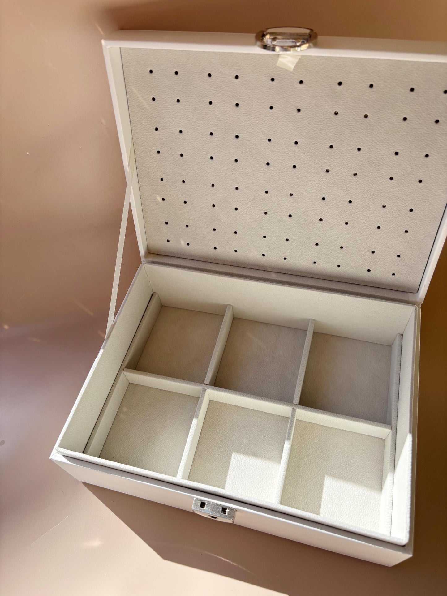 Personalized Jewelry Box Storage Organizer Keepsake Jewelry Giftbox for Women Jewelry Ring Holder Custom Earring Stud Organizer for Necklace